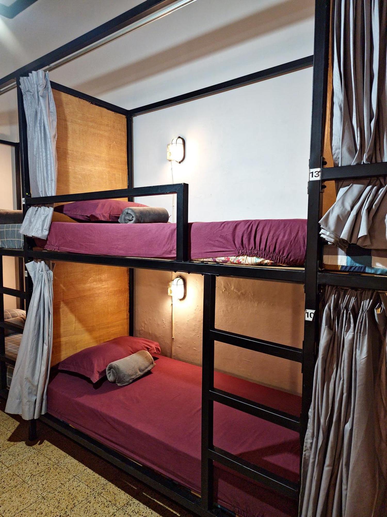 Semeru Hostel Malang (Adults Only) Exterior foto